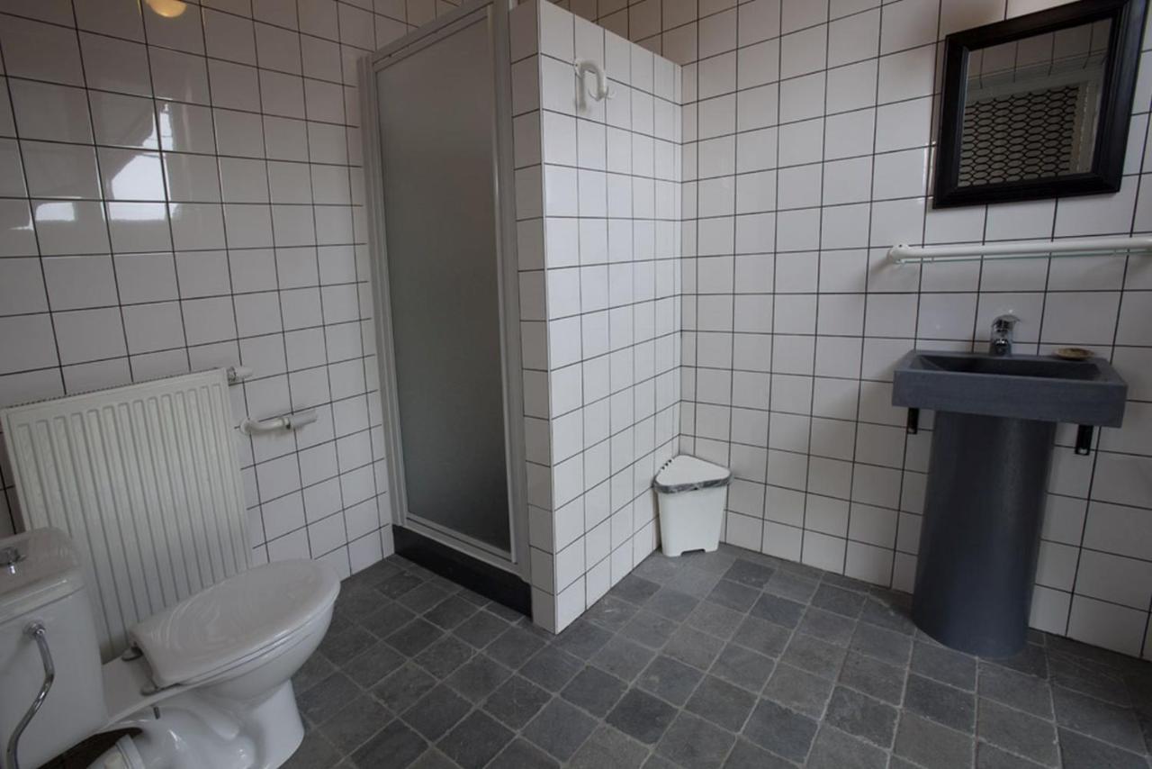 De Oude School Apartment Vise Exterior photo
